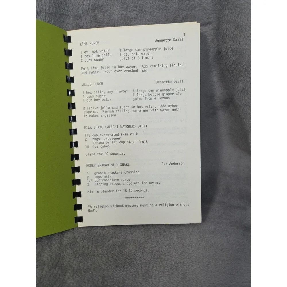 Glendale Heights UMC United Methodist Church Cookbook Durham,‎ NC 1973 LOCAL